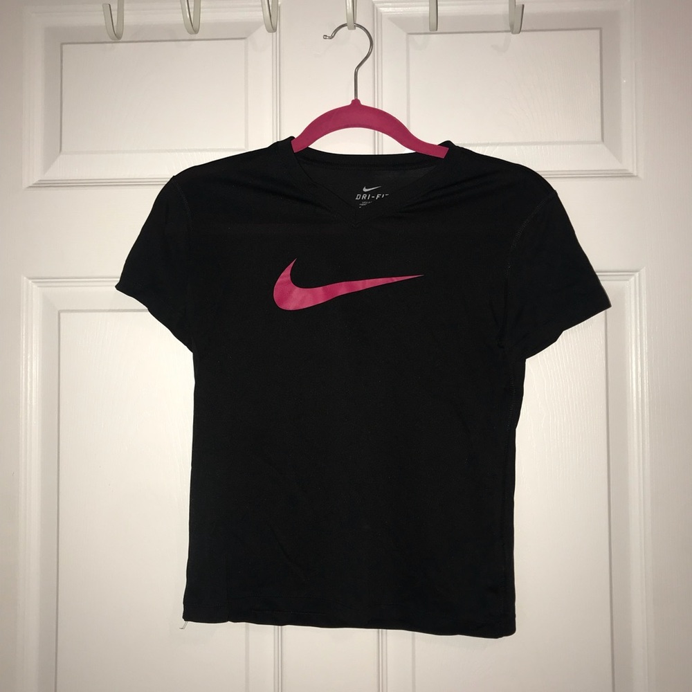 Girls Nike Dri-fit shirt